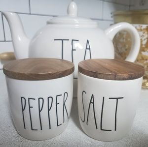 Rae Dunn salt and pepper containers.